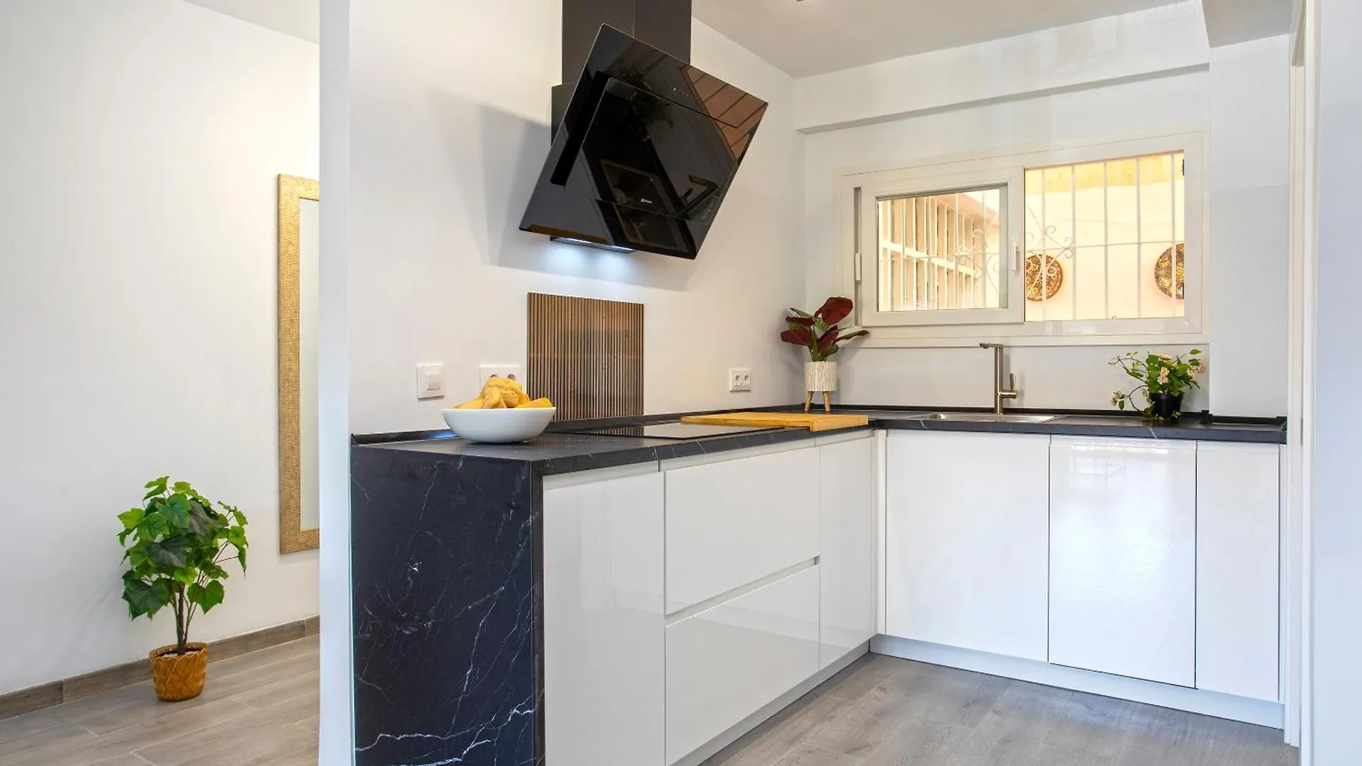 Soho & Terraza & Playa Apartment Malaga